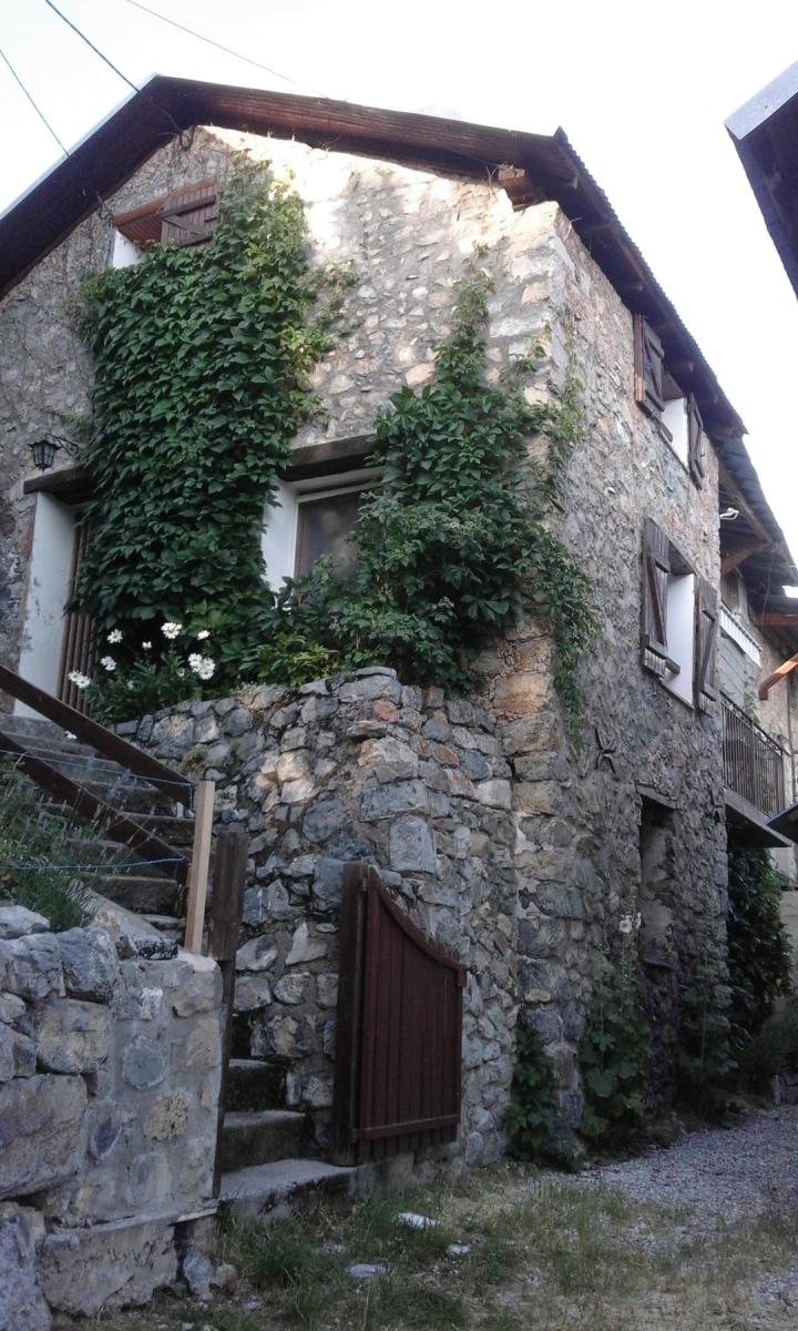 Offres de vente Maison de village Guillaumes 06470